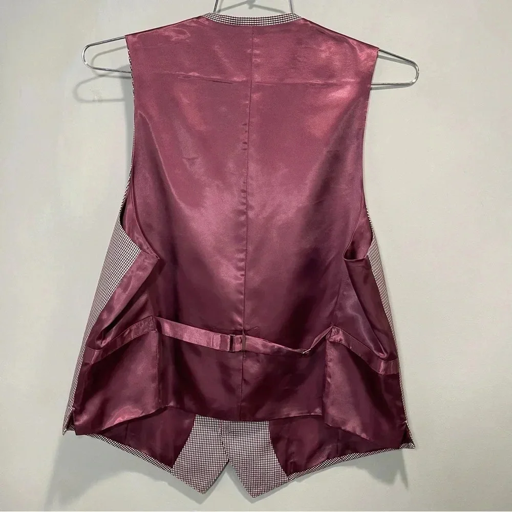 N/A purple vest